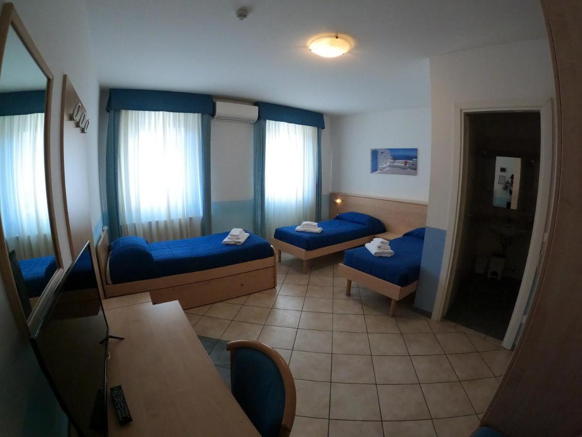 Albergo La Caravella Staranzano エクステリア 写真